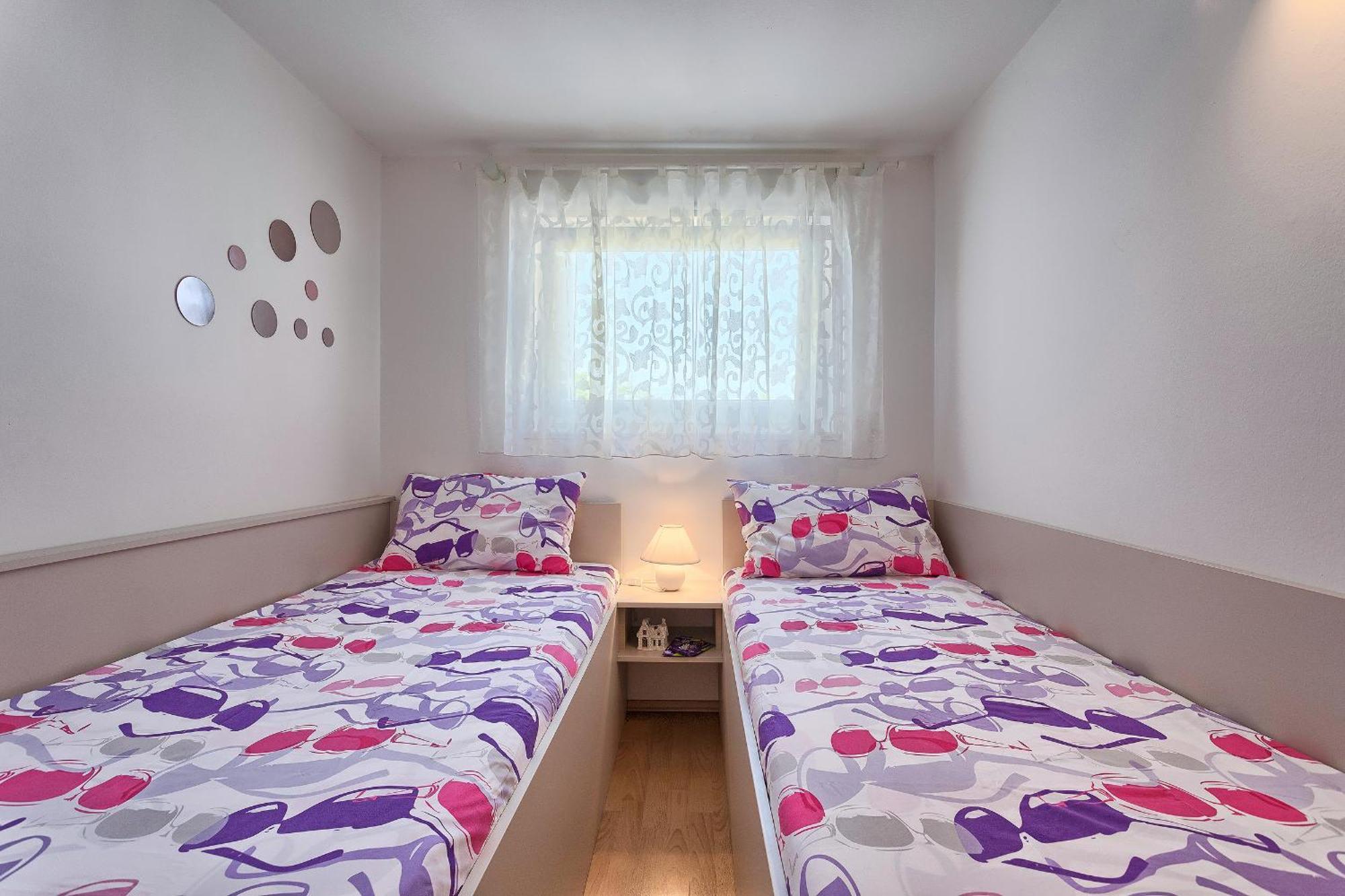 Apartments Vlasta Premantura Bagian luar foto